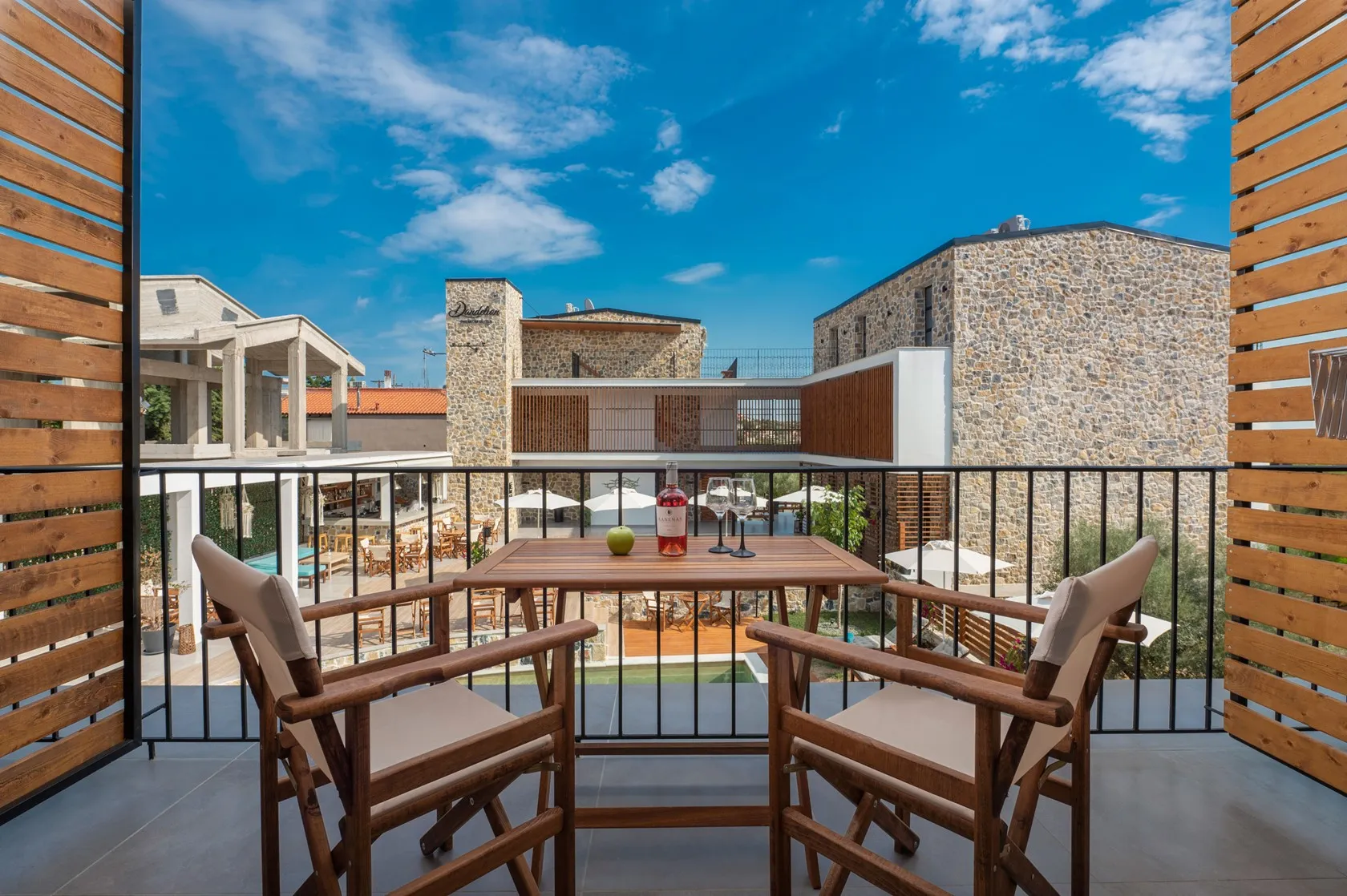 Tiara Holidays - Dandelion Premium Suites - Junior Suite with Balcony - balcony